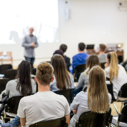 Escolas e Universidades